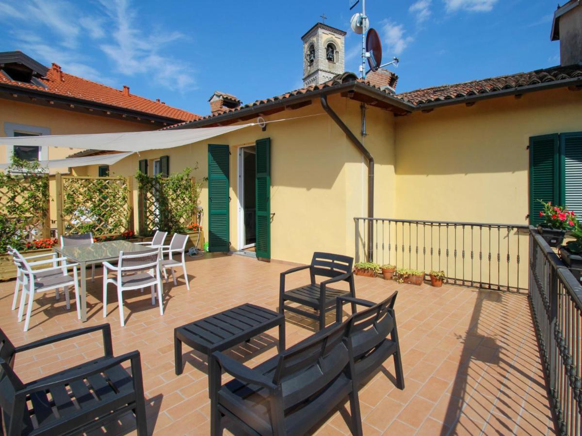 Apartment Verde By Interhome Porto Valtravaglia Exterior photo