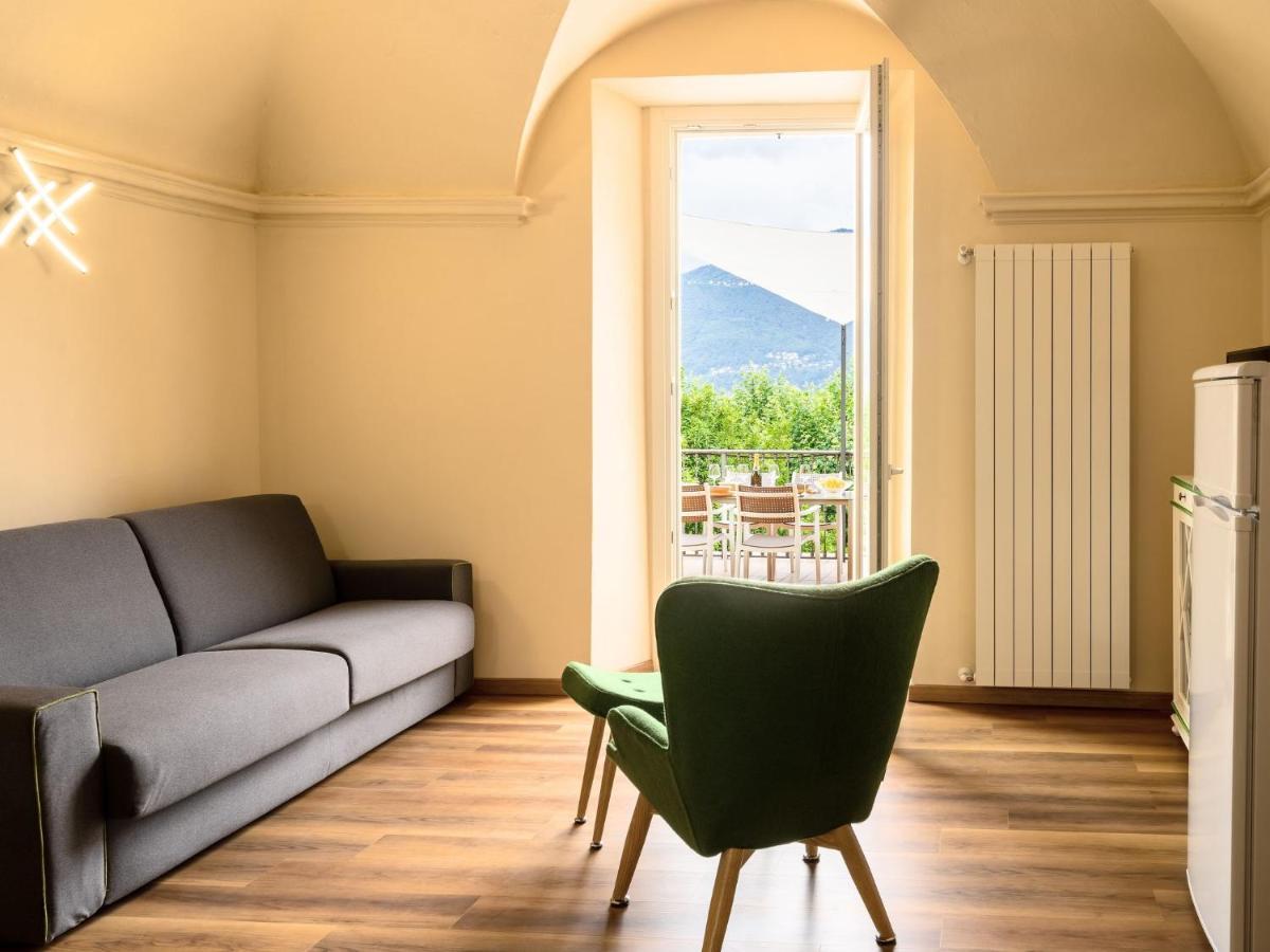 Apartment Verde By Interhome Porto Valtravaglia Exterior photo