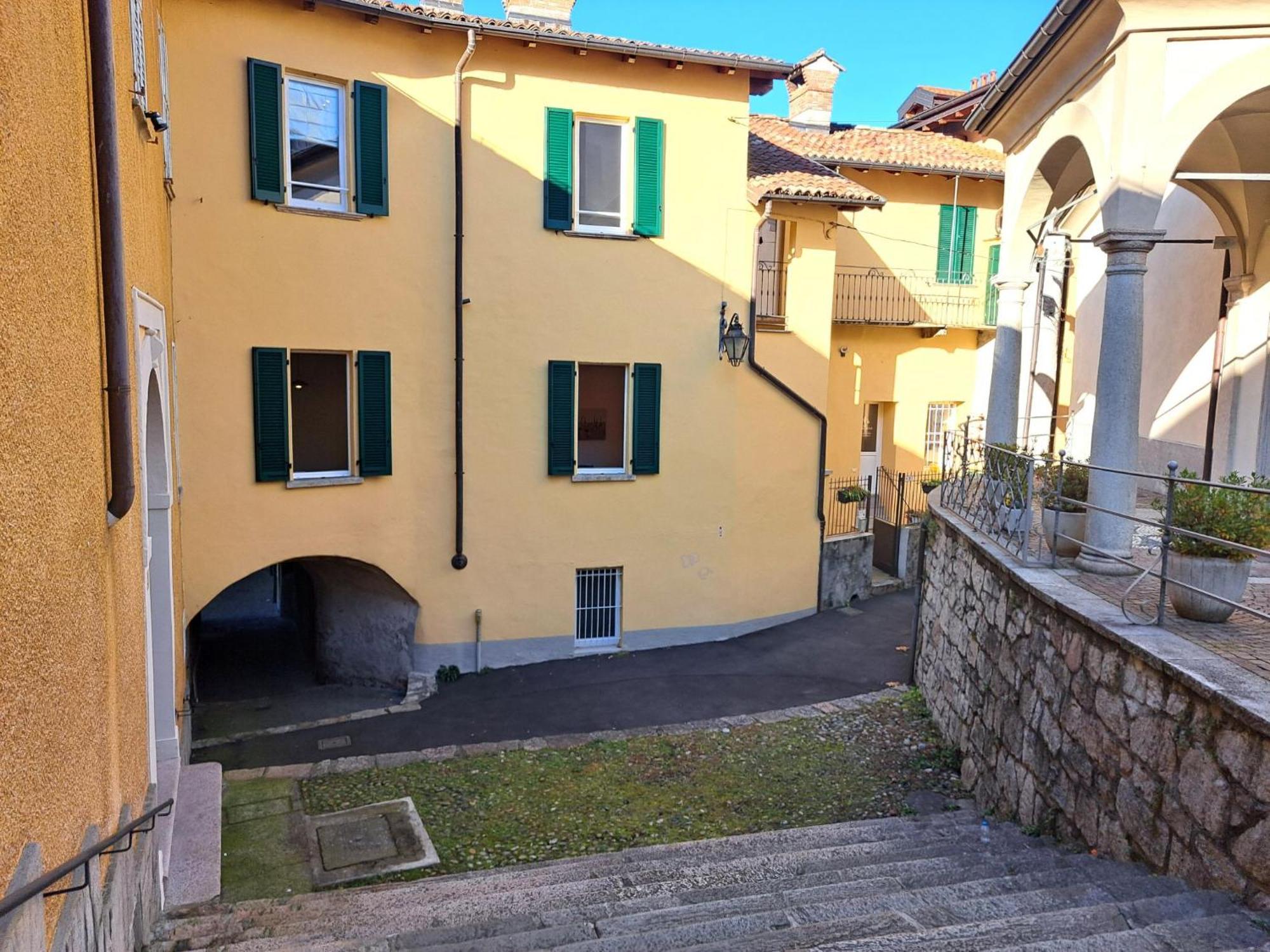 Apartment Verde By Interhome Porto Valtravaglia Exterior photo
